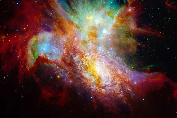 Espacio infinito con nebulosas y estrellas . — Foto de Stock
