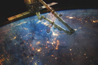 Dünya 'nın arka planında bu var. Bu görüntünün elementleri Nasa tarafından döşenmiştir