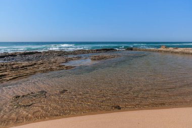 Tiffanys Beach, tuz Rock