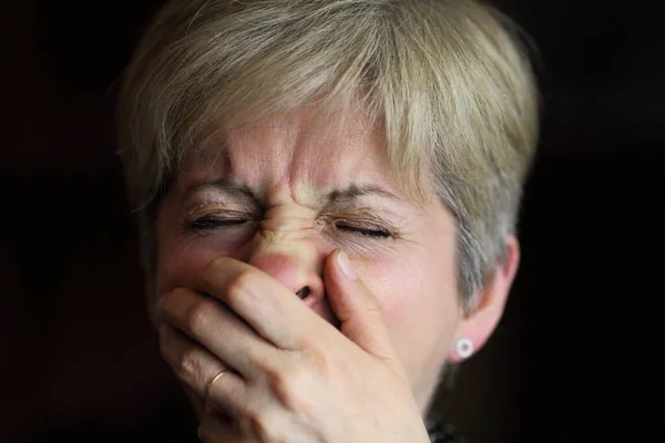 Sneezing Woman Hand Nose Seasonal Flue Allergy Corona Virus Symptoms — Stock Photo, Image