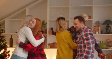 Family Meets Christmas Gifts Children Association Laughing Comfort