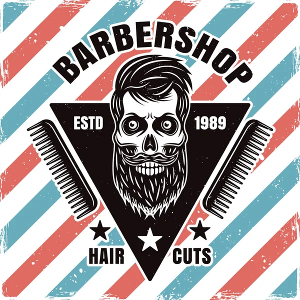 Emblema de la barbería con cráneo barbudo y peines — Vector de stock