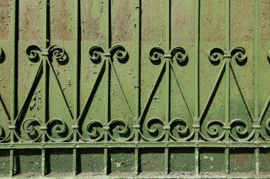 Alçı sıva tuğla ile kırık duvar dokusu