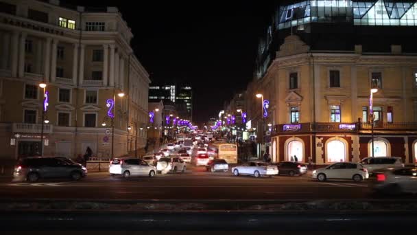 Avond Vladivostok Aan Vooravond Van New Year Vakantie Centrale Straat — Stockvideo