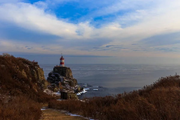 Faro Capo Basargin Baia Del Corno Oro Simbolo Vladivostok Isola — Foto Stock