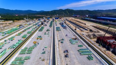 Nakhodka, Rusya Federasyonu - Ağustos, 2017 yaklaşık: Kömür terminalleri Nakhodka bağlantı noktası olarak. Rusya'nın en büyük Limanı, kömür, petrol, ahşap ve metal ana ihracat mallar Nakhodka bağlantı noktası olarak.