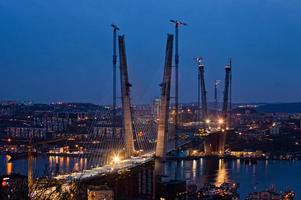 Construction of the Golden Bridge across the Golden Horn in Vladivostok