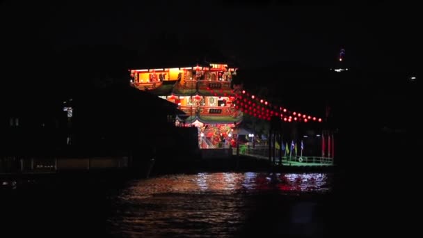 Rio Chao Phraya Navegando Barco Noite Rio Meio Lojas Luminosas — Vídeo de Stock