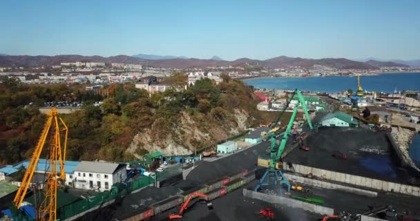 Våren 2019 Nakhodka Primorsky Territory Kol Port Ovanifrån Lasta Kol — Stockvideo