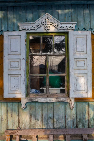 러시아 러시아 오두막에 아름다운 조각된 클로즈업 — 스톡 사진