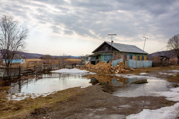 Village Russe Une Vieille Maison Rustique Bois Derrière Une Clôture — Photo