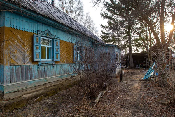 Satul Rusesc Vechea Casă Rezidențială Din Lemn Într Sat Rusesc — Fotografie, imagine de stoc