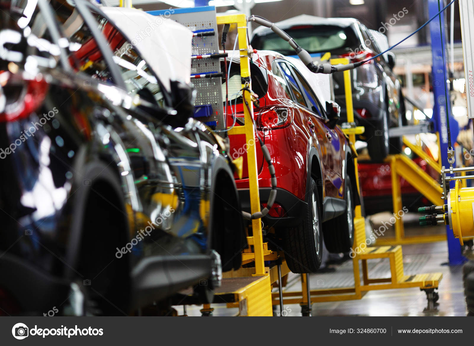 Car Factory Red Crossover Standing Transport Tape Car Factory Car