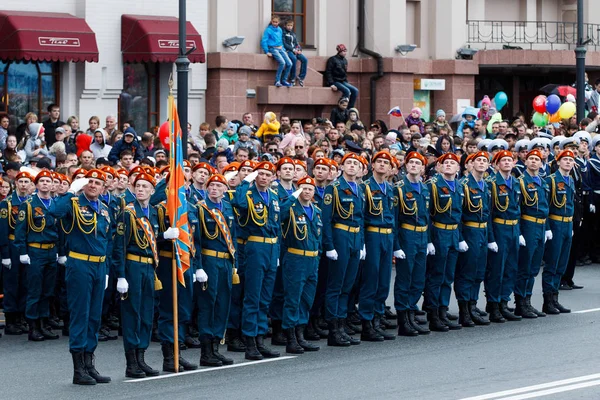 Травень 2015 Владивосток Росія День Перемоги Владивостоці Військові Різною Зброєю — стокове фото