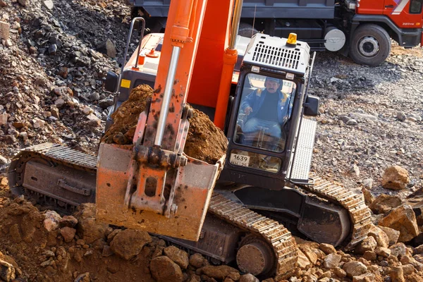 Otoño 2015 Región Primorsky Rusia Fotografía Industrial Excavadora Trabaja Una — Foto de Stock