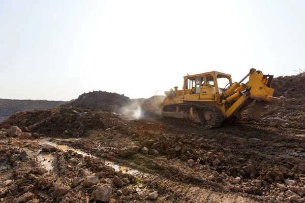 Otoño 2015 Región Primorsky Rusia Fotografía Industrial Excavadora Amarilla Trabaja — Foto de Stock