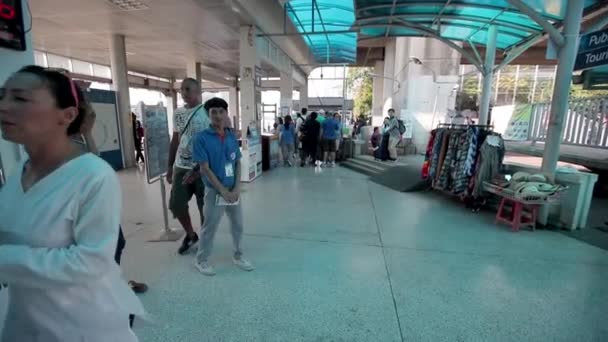 Lato 2019 Bangkok Tajlandia Dworzec Rzeczny Nad Rzeką Chao Phraya — Wideo stockowe