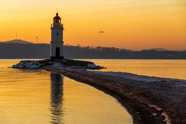 Dawn Sea City Vladivostok Tokarevsky Lighthouse Colorful Dawn Backdrop Beautiful — Stock Photo, Image