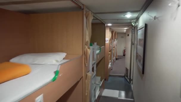 Spring 2019 South Korea Donghae Walking Berths Economy Class Cabin — Stock Video