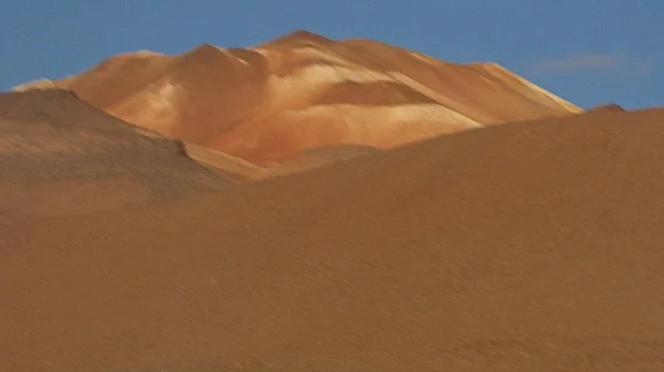 Altiplano dağda. Bolivya, Güney Amerika. — Stok fotoğraf