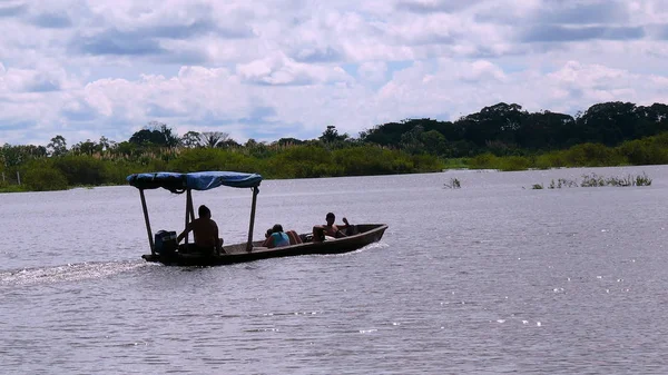 Rio em Fleuve. Bolívia, América do Sul . — Fotografia de Stock