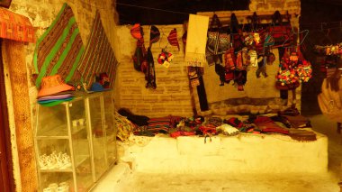 Güney Amerika 'dan çeşitli resimler. Landcapes, fauna, flora...