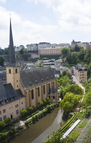 Lüksemburg şehri Neumünster Manastırı