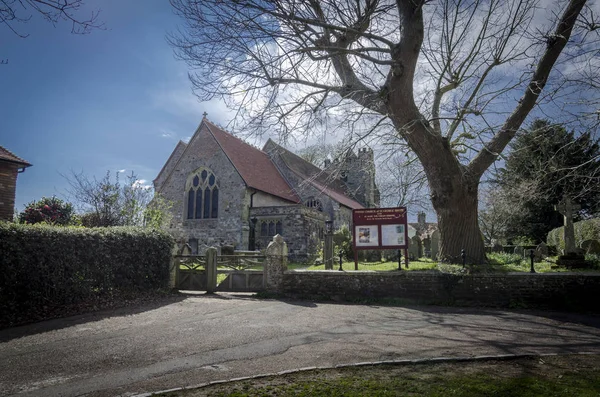 Parochie kerk van Sint-Joris, Brede, Kent, Verenigd Koninkrijk — Stockfoto