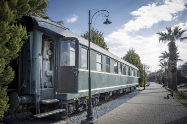 eski tren vagonu