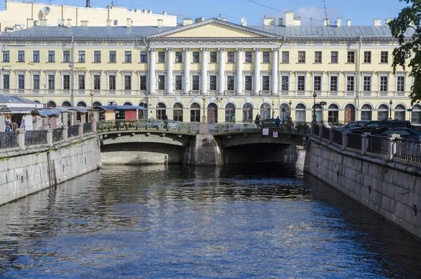Kanalda St Petersburg, Rusya Federasyonu
