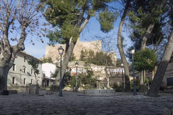 Augustinerplatz, Almansa, Spanien — Stockfoto