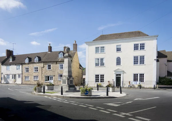 Monumento a la Guerra Wotton-under-Edge, Gloucestershire, Reino Unido — Foto de Stock