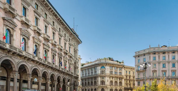 Ősi Építészet Katedrális Téren Milánó Városában Olaszországban — Stock Fotó