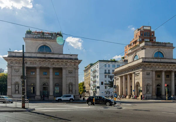 Street View Van Een Van Oude Poorten Naar Stad Milaan — Stockfoto