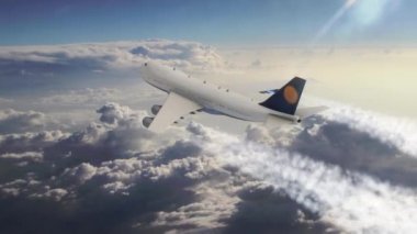 Bulutların üzerinde gökyüzünde uçan yolcu uçağı.