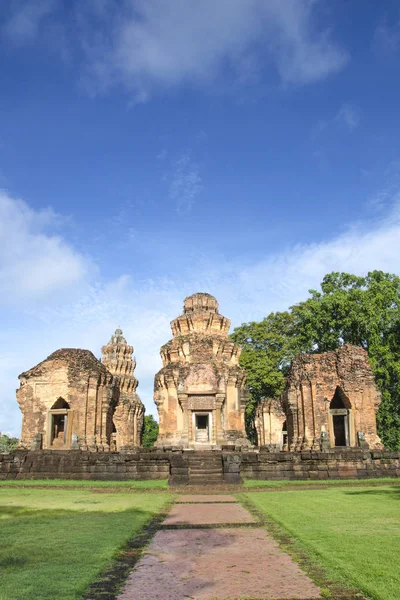 Prasat Sikhoraphum Templo Castle Rock Surin Tailândia Imagens De Bancos De Imagens