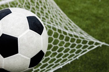 Yapay yeşil çim futbol sahası net ile futbol futbol 