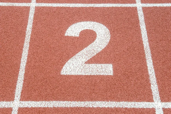 Yarış pisti üzerinde başlangıç veya bitiş konuma sayı 2 