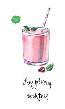 Ahududu saman ile kokteyl bardak yaprakları nane ve taze