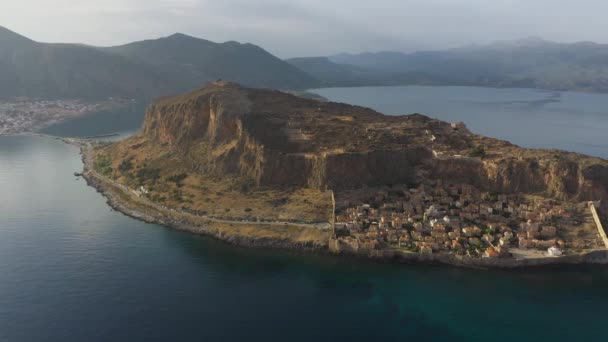 Vista frontal da ilha na Grécia — Vídeo de Stock