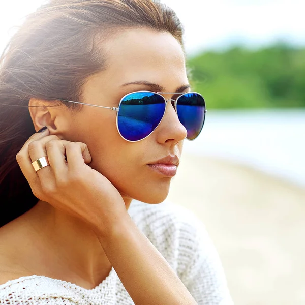 Summer fashion portrait of beautiful woman in sunglasses - close Stock Picture