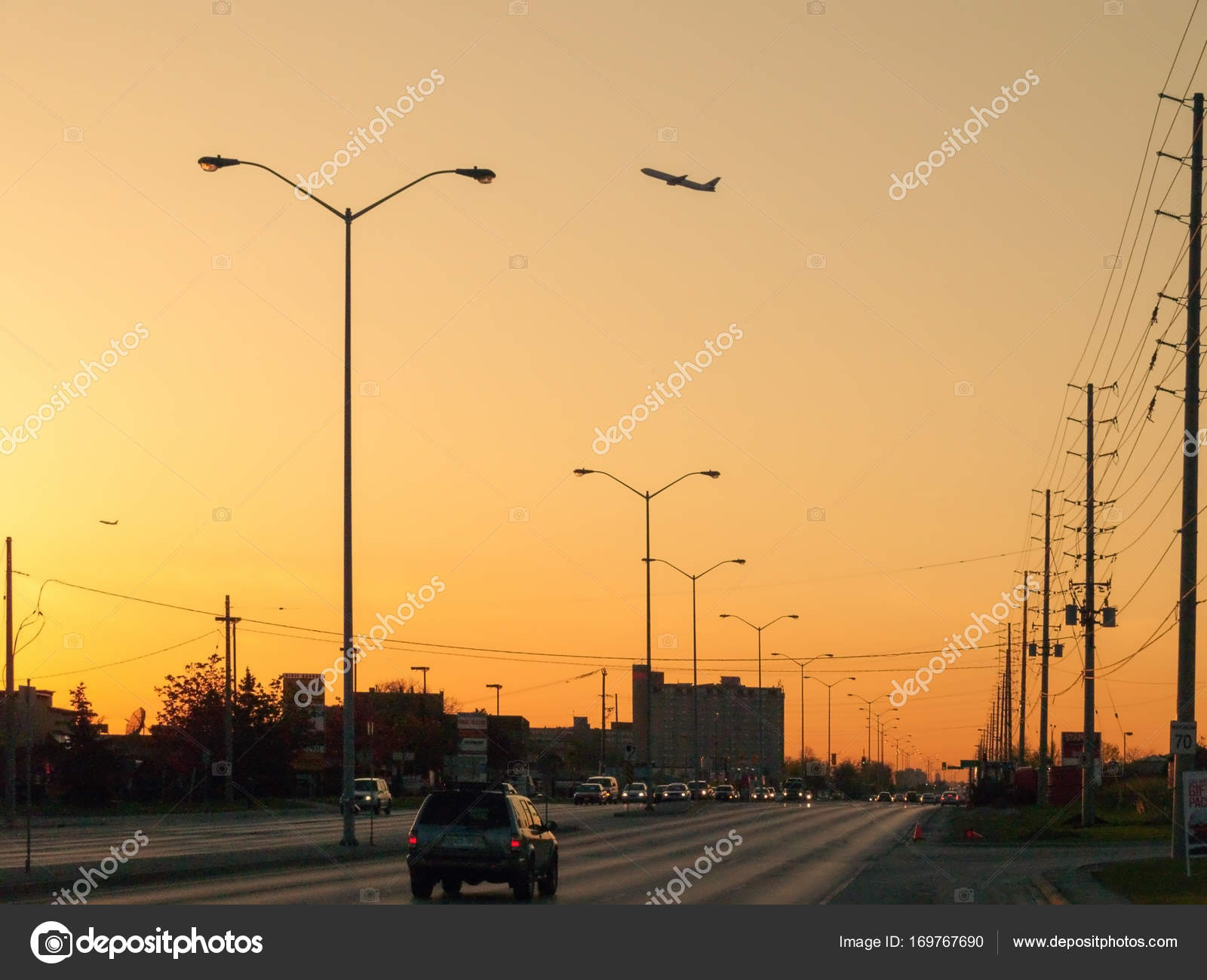 Sundown near Toronto, Canada Highway — Stock Photo © schillermedien 169767690