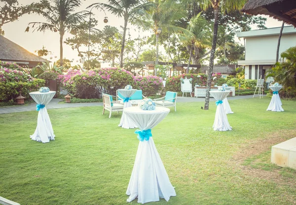 Wedding set up in the garden. Party set up — Stock Photo, Image