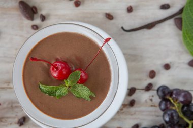 Çikolata kakao Mus puding bir cam