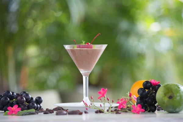 Chocolade cacao mousse pudding in een glas — Stockfoto