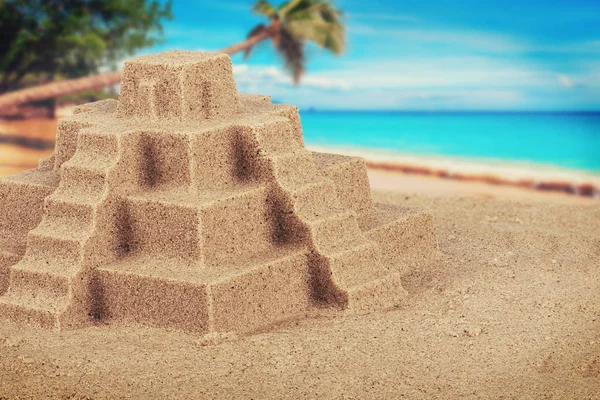 Aproape Castelul Nisip Plajă Ocean Fundal Conceptul Călătorie — Fotografie, imagine de stoc