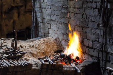 Demircinin araçları ile kurma