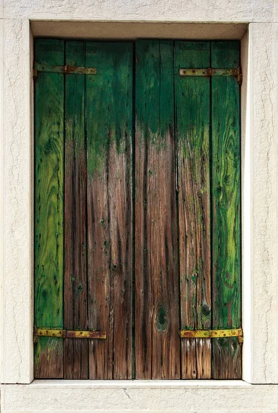 Vieille porte en bois — Photo