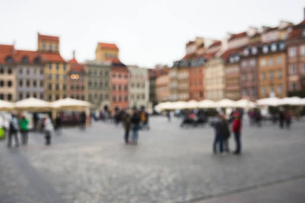 Defocused view of city square with people — Stock Photo, Image