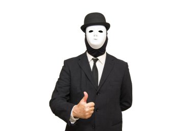 İşadamı kaldırdı başparmak ve beyaz bir maske ve bir şapka ile bir
